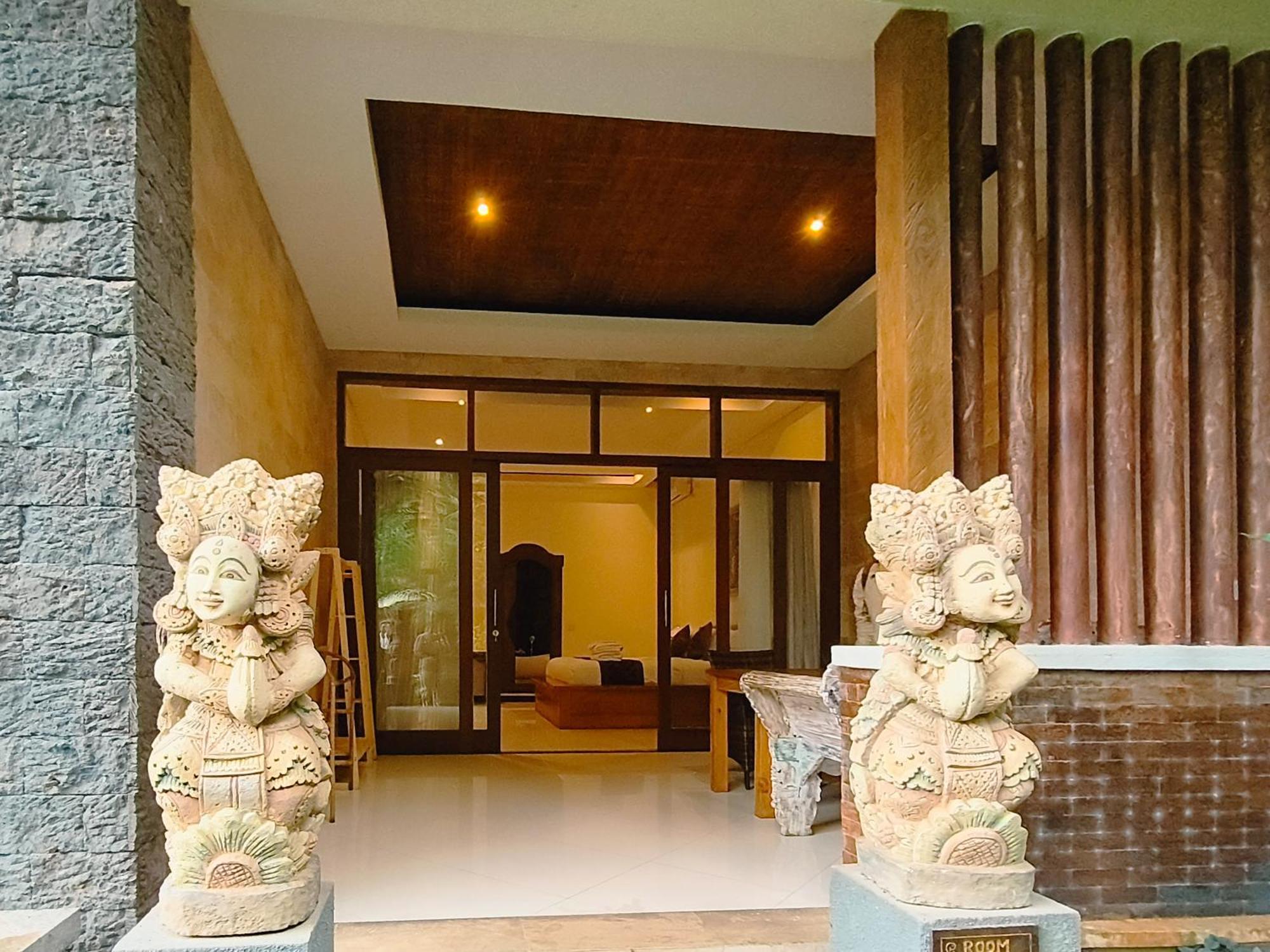 The Iyang Ubud Esterno foto